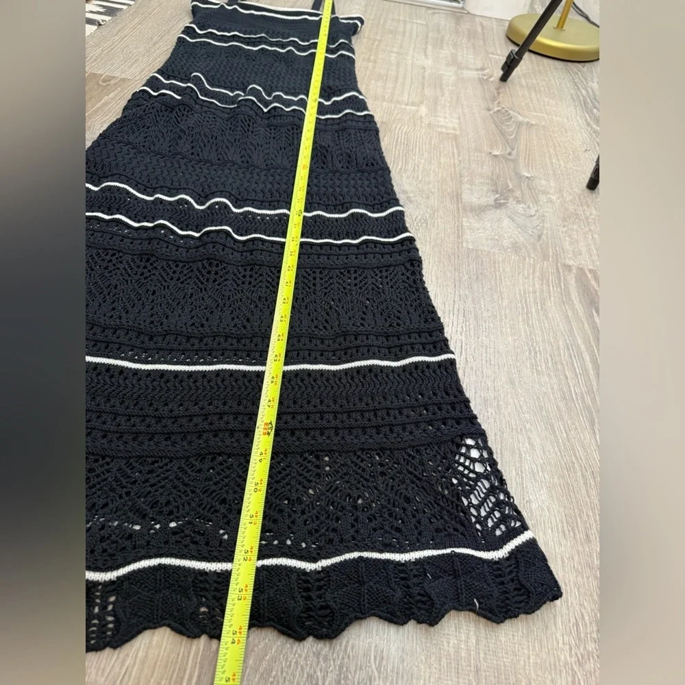 Abercrombie & Fitch Crochet-Style Maxi Dress in Size Small